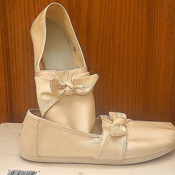 Toms Shoes - Casual Toms Womens 7W
